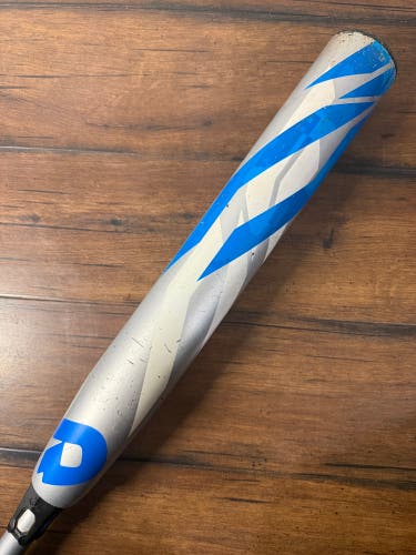 Demarini CF Zen 30/19 (-11) Fastpitch Softball Bat