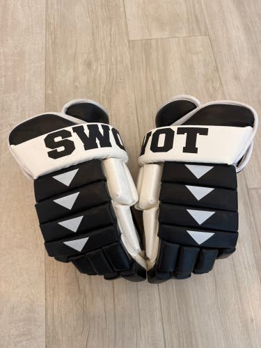 Hockey Player Gloves - NEW