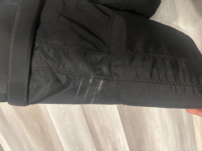 Men's Senior XL CCM HP45 Hockey Pants (Used)