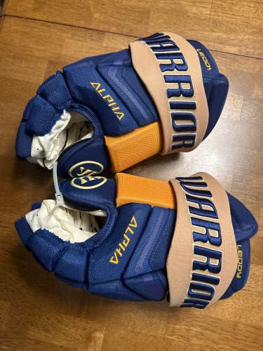 Warrior Alpha LX2 Pro St Louis Blues 14" Pro Stock Gloves (Used - but like new!)