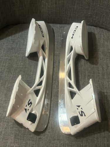 Pro Stock CCM Hockey Skate Holders and Steel Size 287