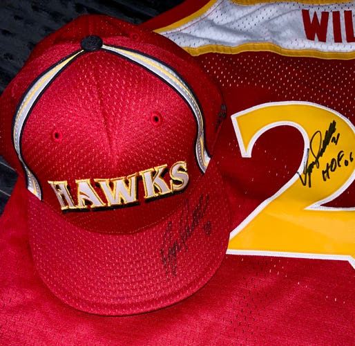 Signed Dominique Wilkins Throw-Back Hardwood Classics Atlanta Hawks Jersey with a Signed Hat