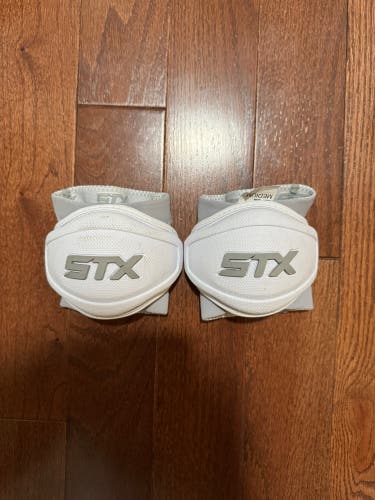 Medium/Large Adult STX Stallion 1k Arm Pads NEVER USED BRAND NEW