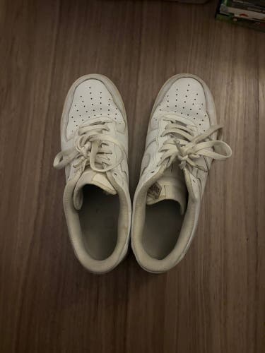 White Men's Size 13.0 (W 14.0) Adult Nike Air Force 1 Shoes (Used)