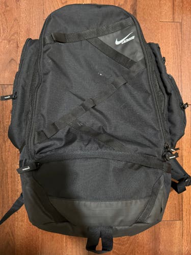 NIKE GAME DAY LACROSSE BACKPACK SLIGHTLY USED