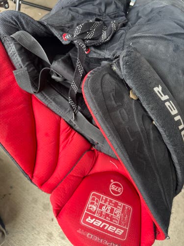 Senior Small Bauer Vapor X900 Hockey Pants (Used)