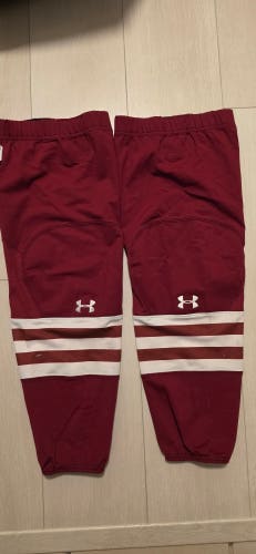 Maroon/White Under Armour Large Socks NCAA Pro Stock (Used)