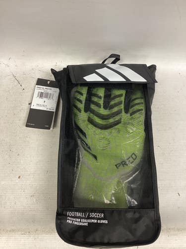 Used Adidas PREDATOR GOALIE GLOVE Soccer Goalie Gloves None 9 11851-S000046031