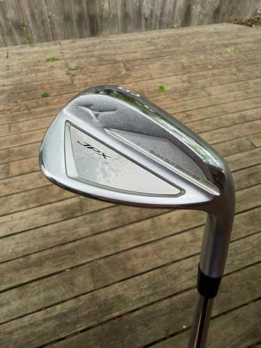 Mizuno JPX 923 Gap Wedge Dynamic Gold 105 Wedge Flex 35.75 NICE