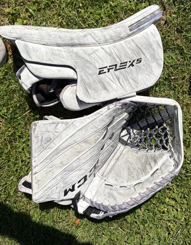 CCM EFlex 5 Full Right (Used)