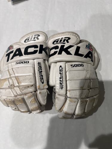 Tackla Gloves 12" (Used)