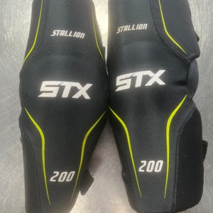 Used STX STALLION Lacrosse Arm Pads/Guards Black LG 11497-S000157399