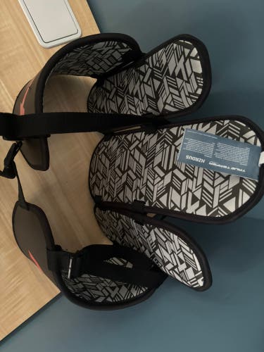 Adult Medium True Rib Pad (Used)
