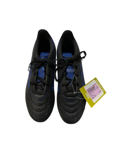 Used Adidas Soccer Indoor Shoes Black Junior 05.5 11847-S000034866
