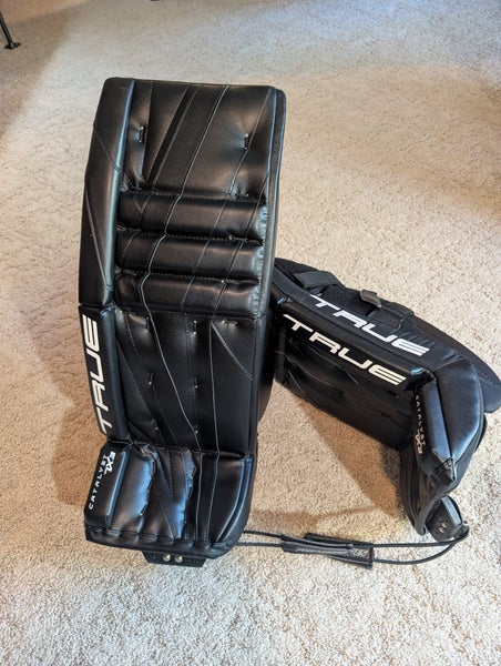 29"+2 2024 True Catalyst 7X3 Goalie Leg Pads (New)