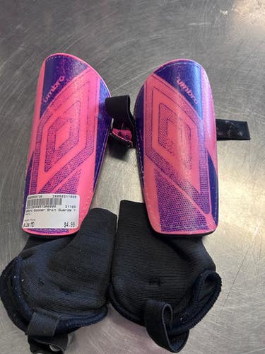Used Umbro Soccer Shin Guards Youth Pink MD 11868-S000069136