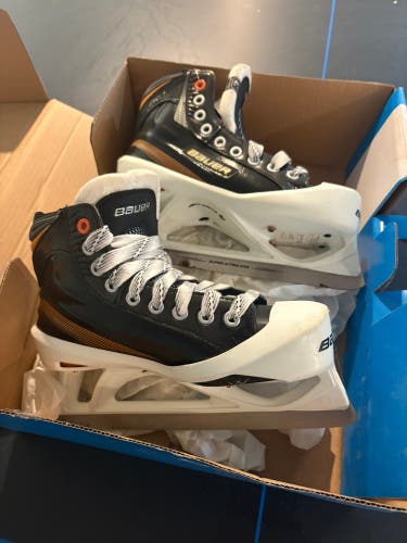 2012 Bauer Pro Hockey Goalie Skates Regular Width Size 4.5 (New)