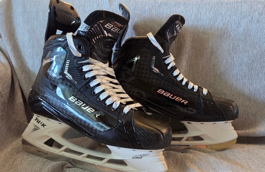 Bauer Supreme Mach Hockey Skates 10.5 (Used)