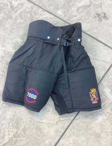 Sale! Euro Sport 7000 (CCM/Reebok Manufactured in Canada)Senior Large Hockey Pants EU Size 52. L