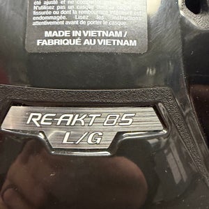 Large Bauer Re-Akt 85 Helmet (New)