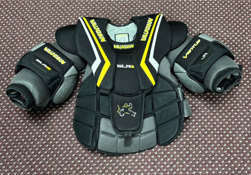 Large 2021 Vaughn Ventus SLR2 Junior Goalie Chest Protector (Used)