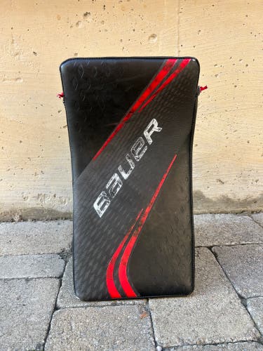 Pro Custom Bauer 2X Goalie Blocker | Senior Regular | Corey Crawford Black and Red