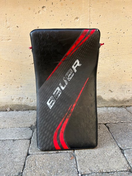 Pro Custom Bauer 2X Goalie Blocker | Senior Regular | Corey Crawford Black and Red