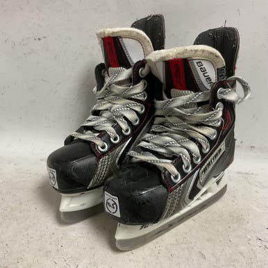 Used Bauer VAPOR X60 Youth Hockey Skate White/Black/Red Youth 10.5 11855-S000202506