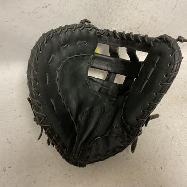 Used Wilson A2000 2800FP Fastpitch First Base LH Throw Black 12 1/4" 11855-S000202578