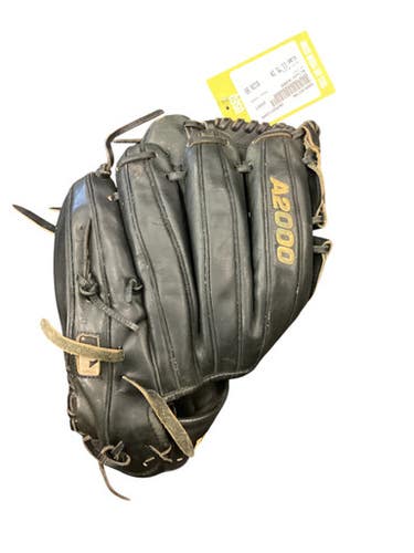 Used Wilson A2000 BB/SB Glove RH Throw Black 11 3/4" 11846-S000103746