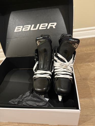Green 2022 Bauer Supreme Mach Hockey Skates Pro Stock Size 5.5 (New)