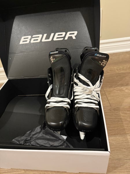 Green 2022 Bauer Supreme Mach Hockey Skates Pro Stock Size 5.5 (New)
