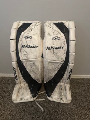 34" Mckenney Instinct Goalie Leg Pads (Used)