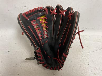 Used 44 PRO SIGNATURE SERIES BB/SB Glove RH Throw Black And Red 13" 11855-S000202264