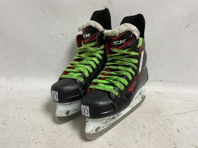 Used CCM JETSPEED 270 Junior Hockey Skate Junior 03 11855-S000202331