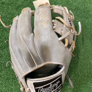 Silver Rawlings Heart of the Hide RH Baseball Glove 11.5" (Used)