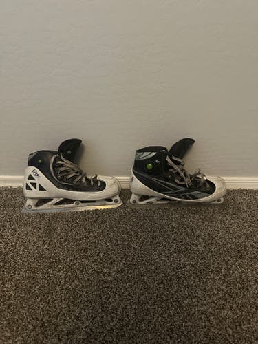 Reebok 9K Hockey Goalie Skates 10 (Used)