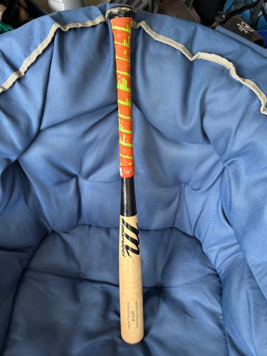 2023 Marucci AP5 Maple Bat 18 oz 28" (Used)