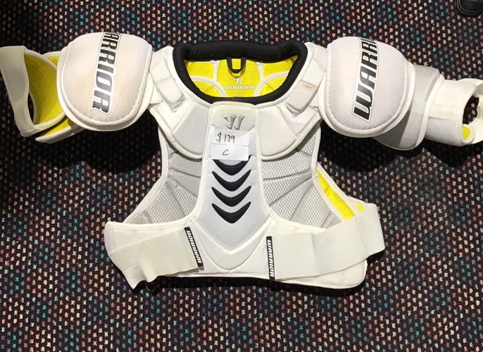 Large Senior Warrior Pro Stock Shoulder Pads (New)