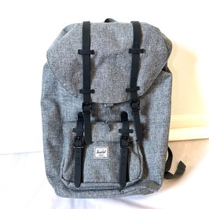 Herschel Little America 13" laptop backpack grey raven crosshatch 17L
