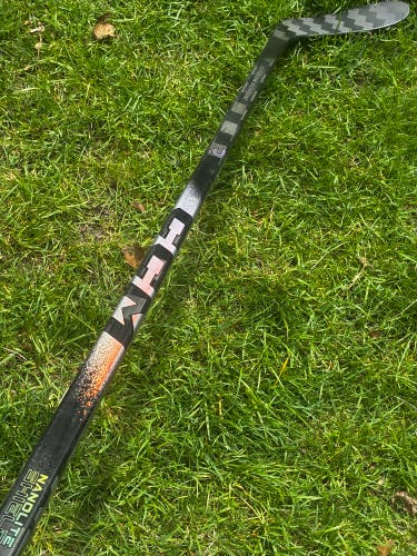 Senior CCM Ribcor Trigger 10 Pro Hockey Stick Right Handed P28 65 Flex (Used)