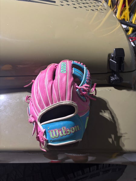 Wilson A2000 RH Infield Baseball Glove 11.75" (New)