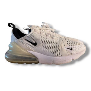 White Unisex Size M 8.0 (W 9.0) Adult Nike Air Max 270 Shoes (Used)