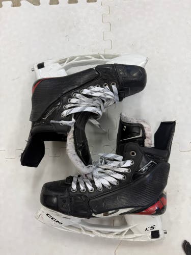 Pro Stock CCM JetSpeed FT6 Pro Hockey Skates 7.5 with 2 sets of Step Blacksteel (Used)