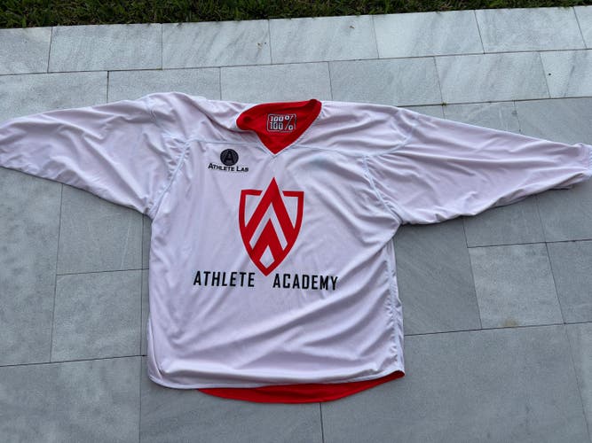 White/red  XL Men's 3T Jersey (Used)