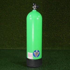 Vintage LUXFER S80 3000psi Scuba Air Tank Aluminum Green Sherwood Valve Boot