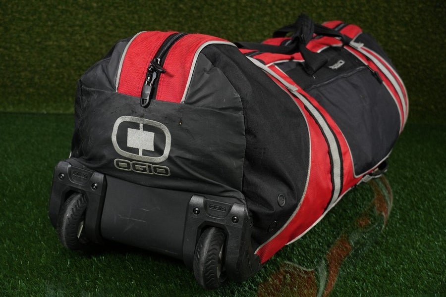 OGIO Straight Jacket Golf Travel Bag Red / Black Rolling Wheeled