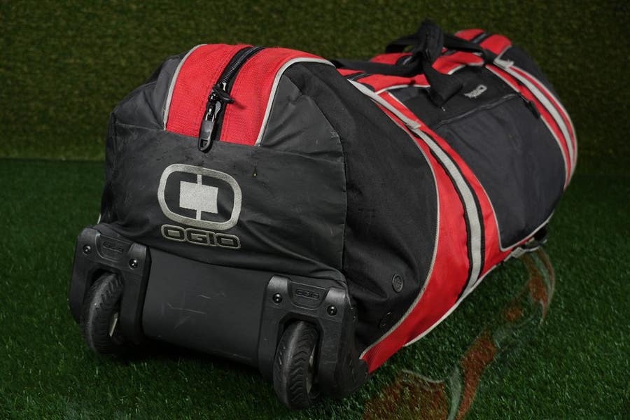 OGIO Straight Jacket Golf Travel Bag Red / Black Rolling Wheeled