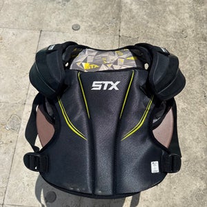 Large Youth STX Stallion 200 Shoulder Pads (Used)