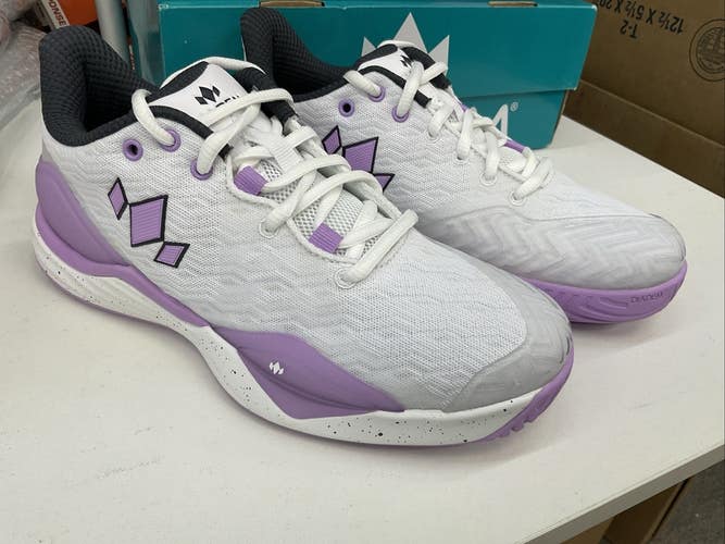 Womens Diadem Court Burst Sz. 7 White/Purple